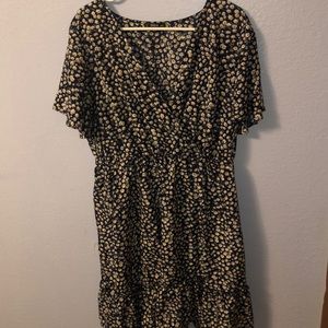 Women’s 2XL daisy print flare dress